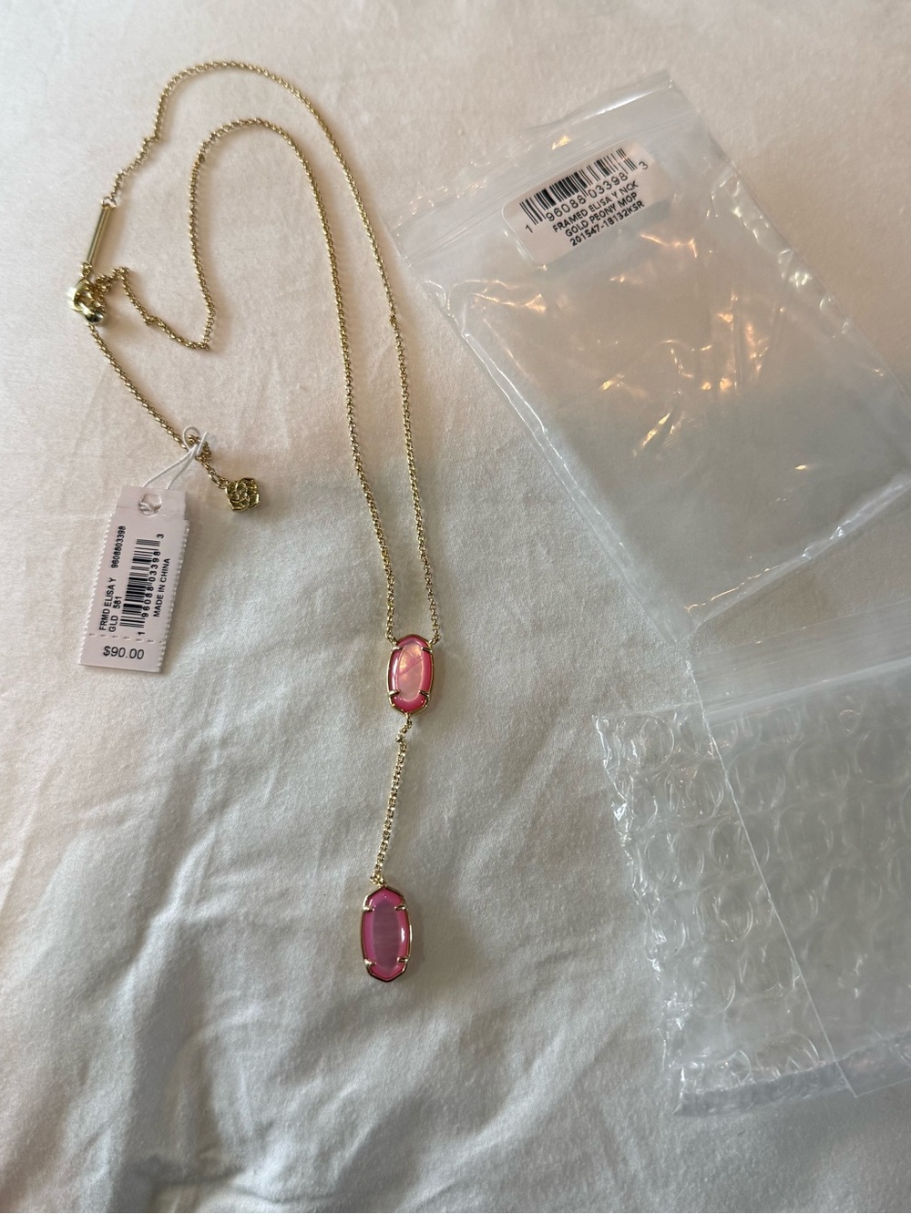 NWT KENDRA SCOTT FRAMED ELISA GOLD Y
NECKLACE IN PEONY MOTHER-OF-PEARL - Picture 3 of 4